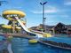 Πάρκο νερού Παιχνιδάκια Παιχνιδιακό εξοπλισμό Μία εξωτερική πισίνα Μεγάλη σπειροειδής λουκέτα για παιδιά