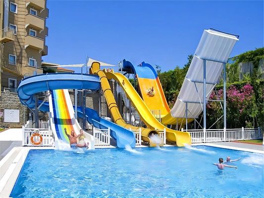 Πάρκο νερού Παιχνίδι Διασκέδαση Εξοπλισμός ψεκασμού Υδραγωγός από υαλοπλαστική