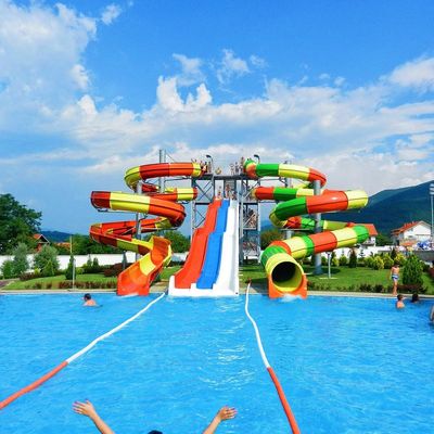OEM Πάρκο παιδιών Παιδιά Πλατόπεδα νερού Καρναβαλίστικα ιππασίες Εξοπλισμός Σπειροειδής υαλοπλαστική λουκέτα