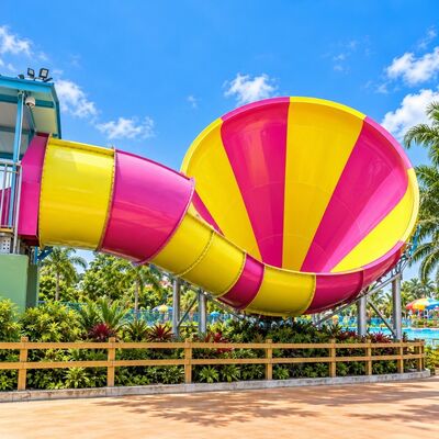 ποιότητας Πιο δημοφιλής Τόρναδό Φενίλ υδρόδρομος υαλοπίνακας ιμάντα ουράνιου τόξου χρώμα υδρόδρομος για το σχεδιασμό πάρκων νερού Εργοστάσιο