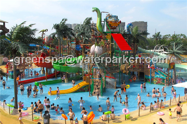 Το γιγαντιαίο πάρκο Aqua/το πάρκο νερού γλιστρά τον ενσωματωμένο γύρο διασκέδασης με τη φωτογραφική διαφάνεια Ν